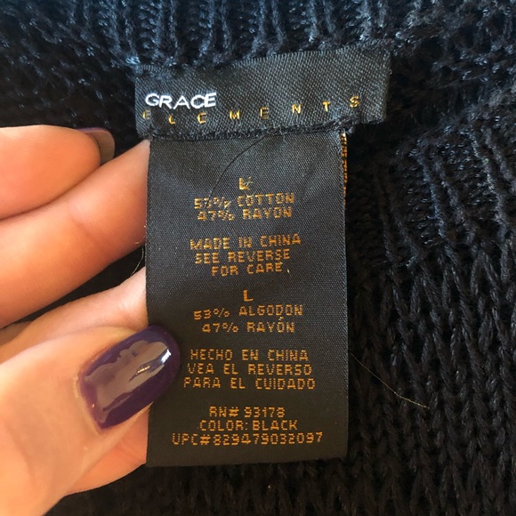 Black sweater - Picture 2 of 4